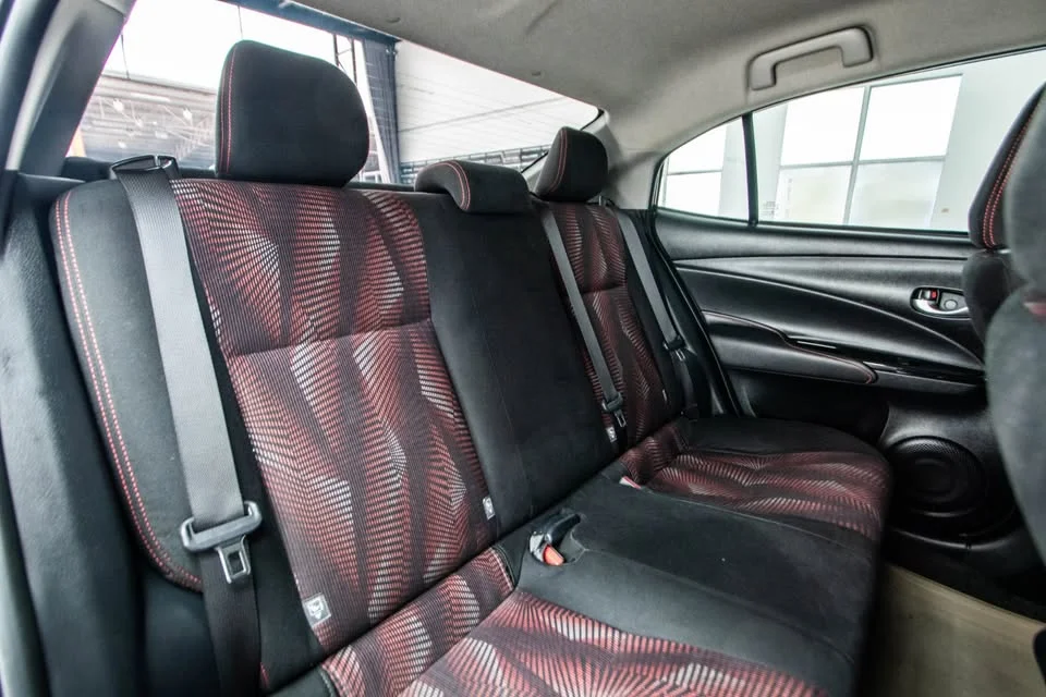 2018 Toyota Yaris ATIV III 2