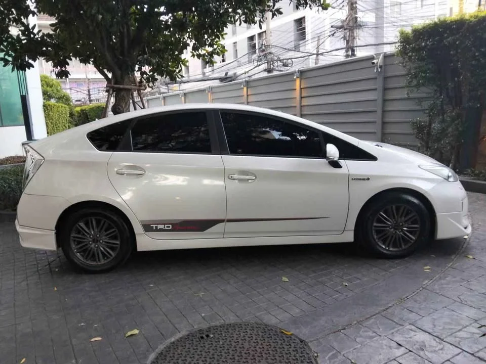 2014 Toyota Prius III 3
