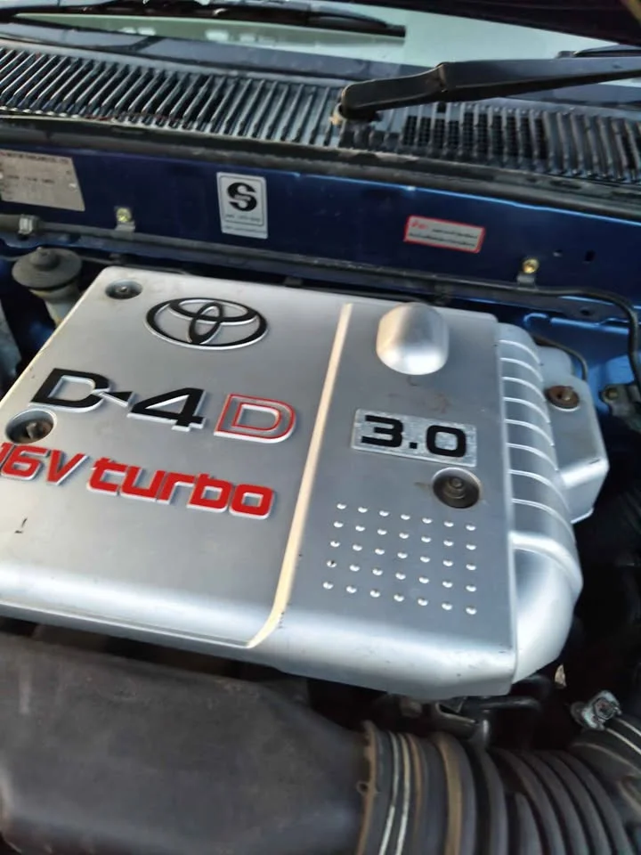 2003 Toyota Hilux Tiger VI 2