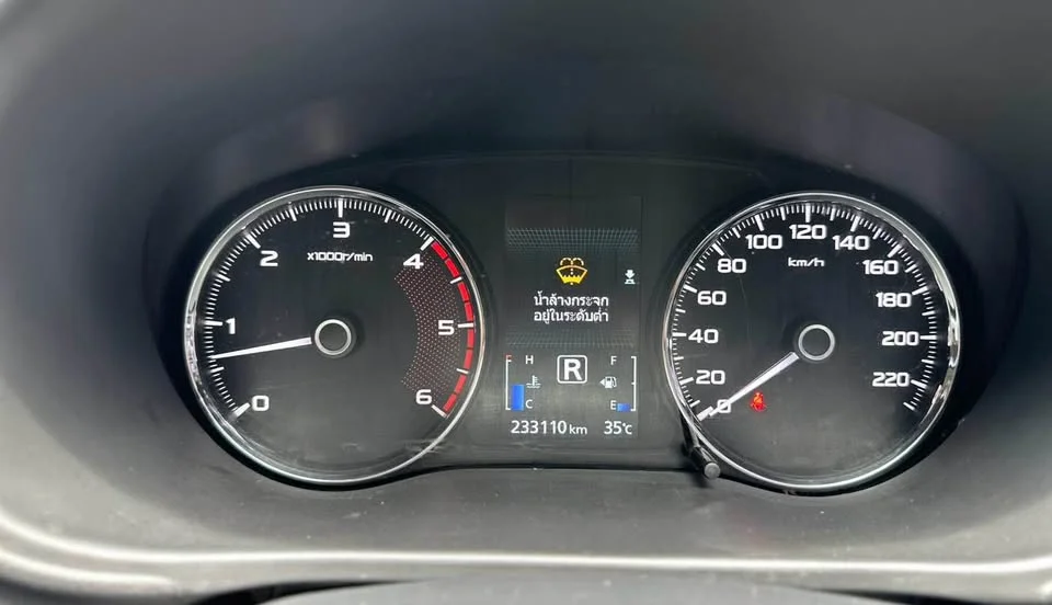 2018 Mitsubishi Pajero Sport III 2