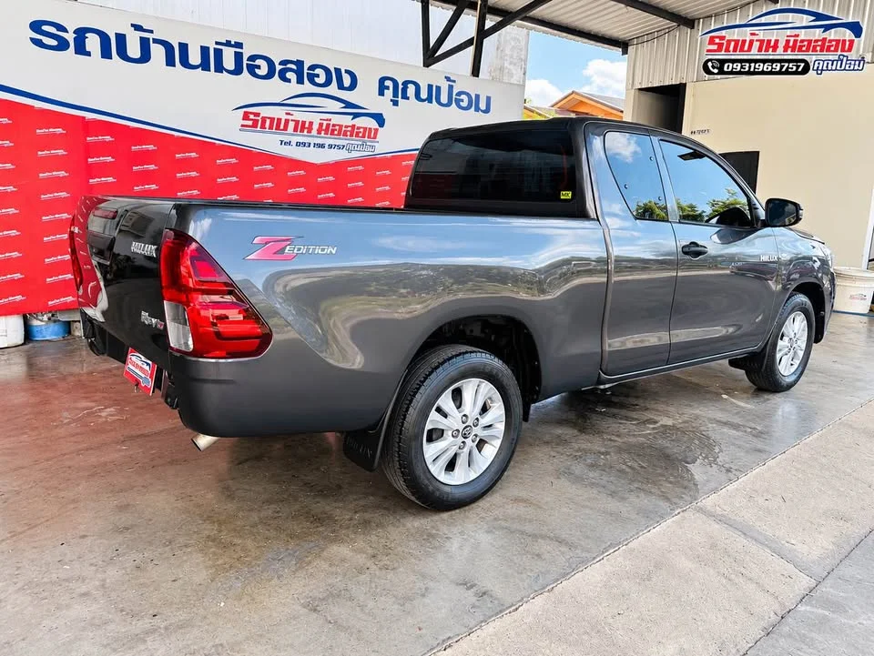 2020 Toyota Hilux VIII 3