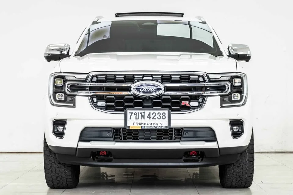 2023 Ford Everest III 3