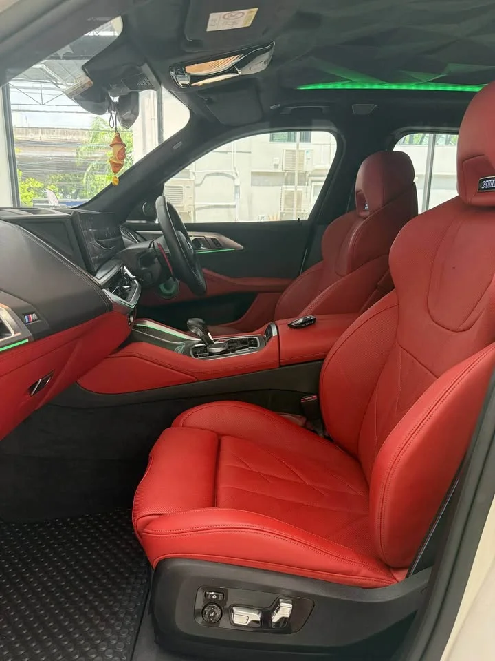 2024 BMW XM G09 3