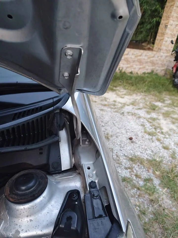 2012 Suzuki Swift II 2