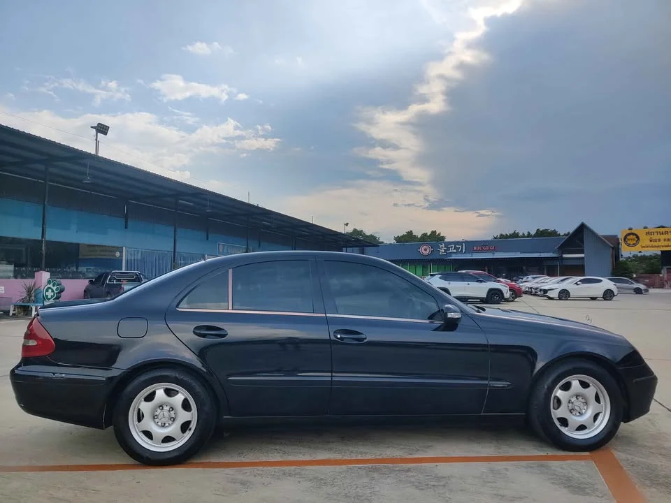 2005 Benz E-Class W211 2