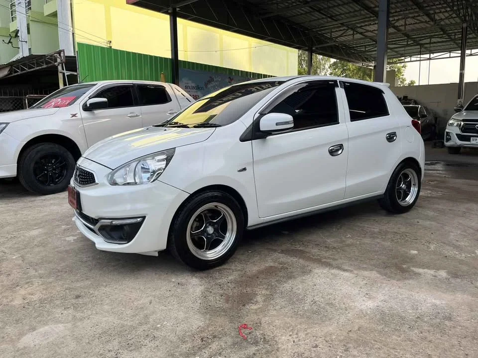 2019 Mitsubishi Mirage VI 3