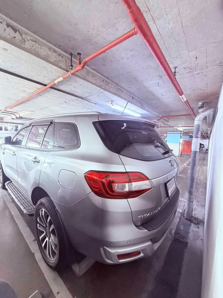 2019 Ford Everest II 3
