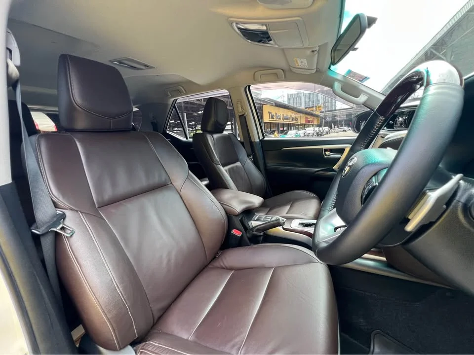 2019 Toyota Fortuner II 2
