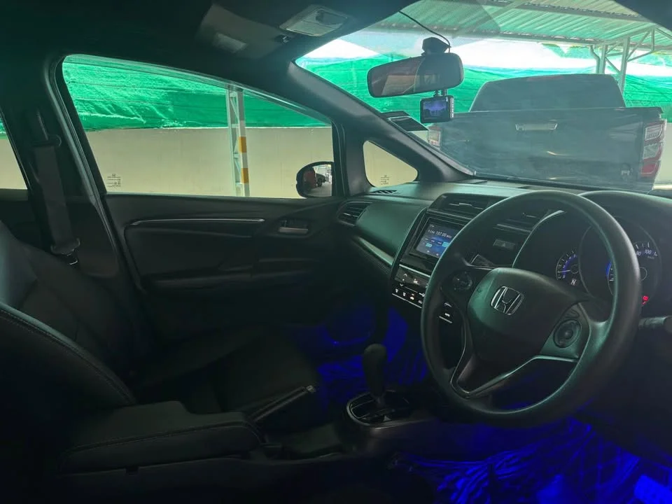 2020 Honda Jazz III 3