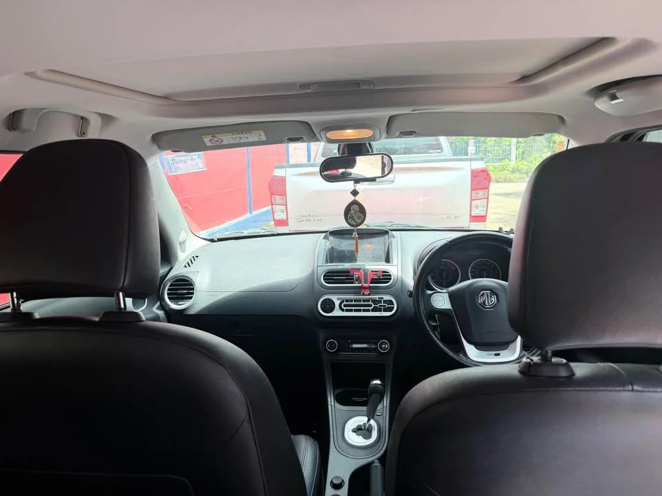 2017 MG 3 II 3