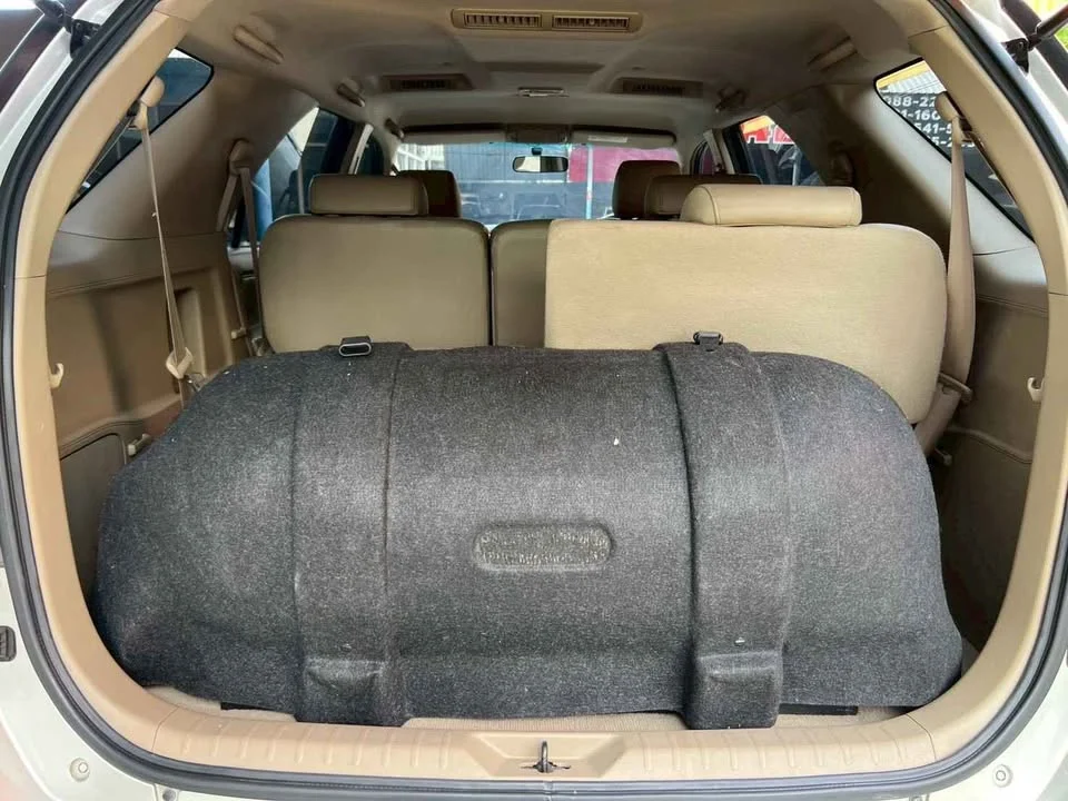 2010 Toyota Fortuner I 2