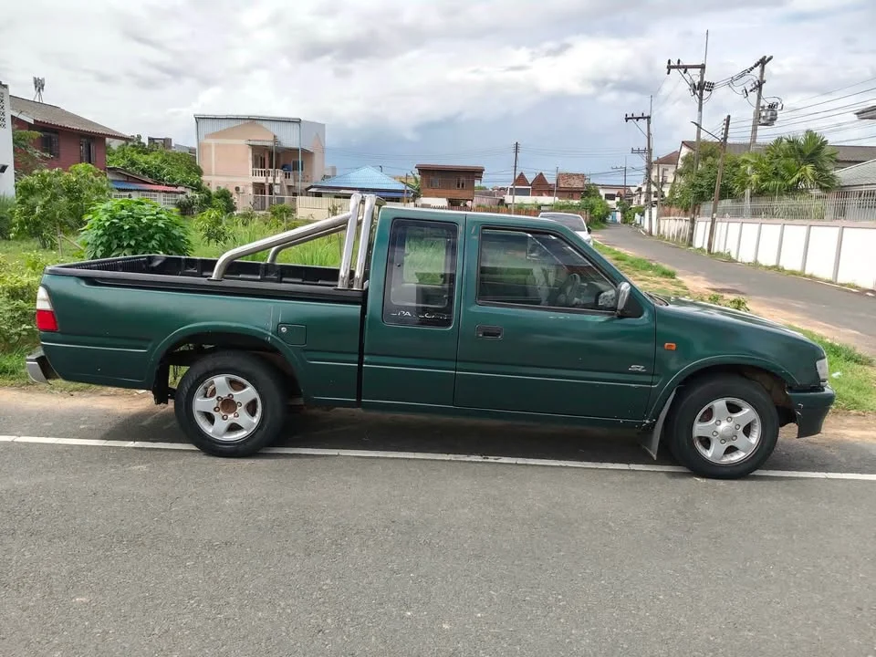 1997 Isuzu Faster Dragon Eyes III 2