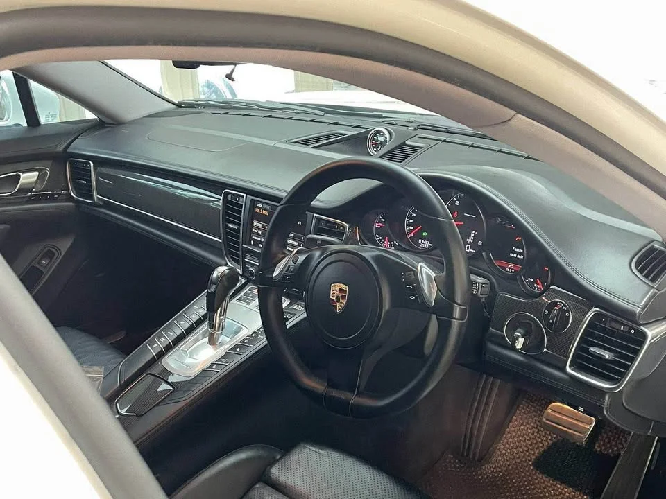 2012 Porsche Panamera I 3