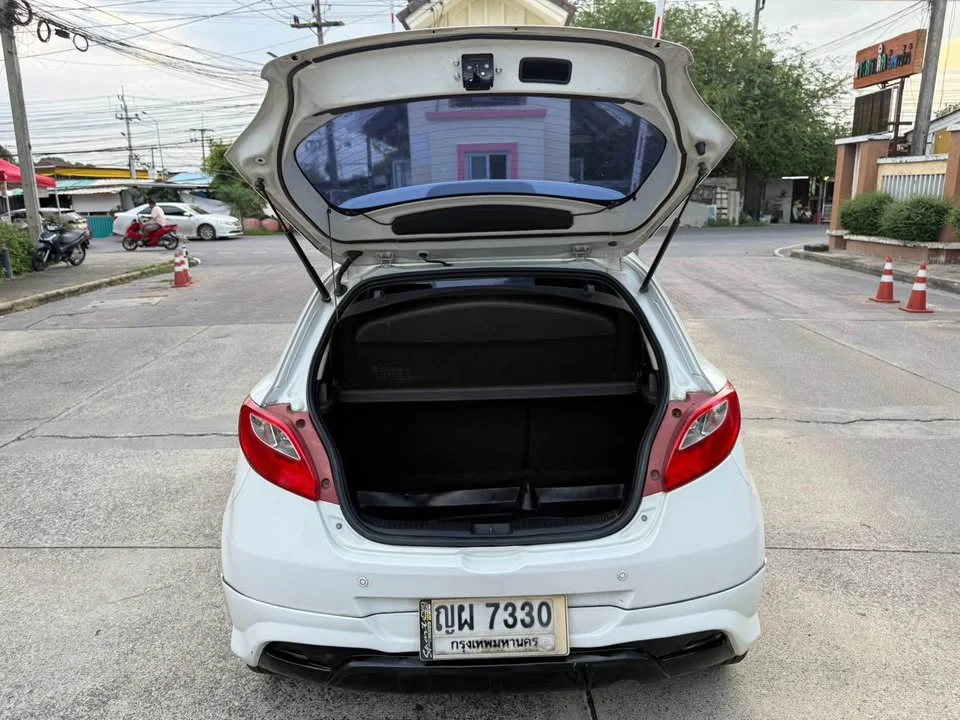 2012 Mazda 2 II 2
