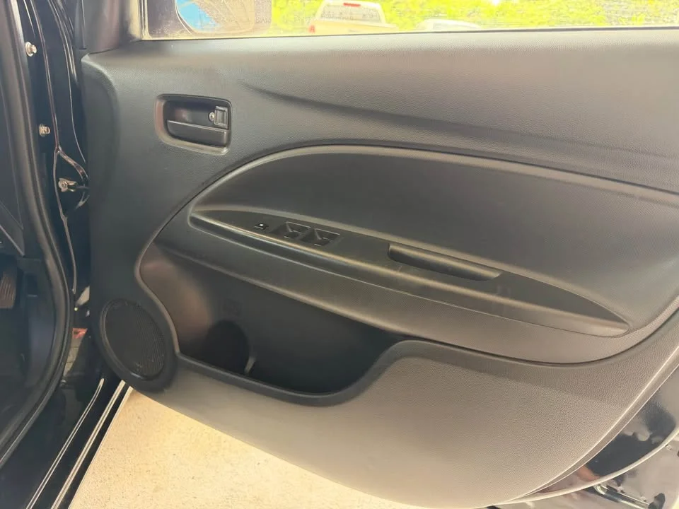 2013 Mitsubishi Attrage VI 2