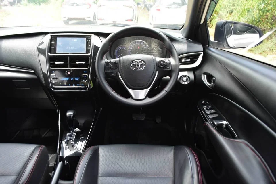 2020 Toyota Yaris III 2