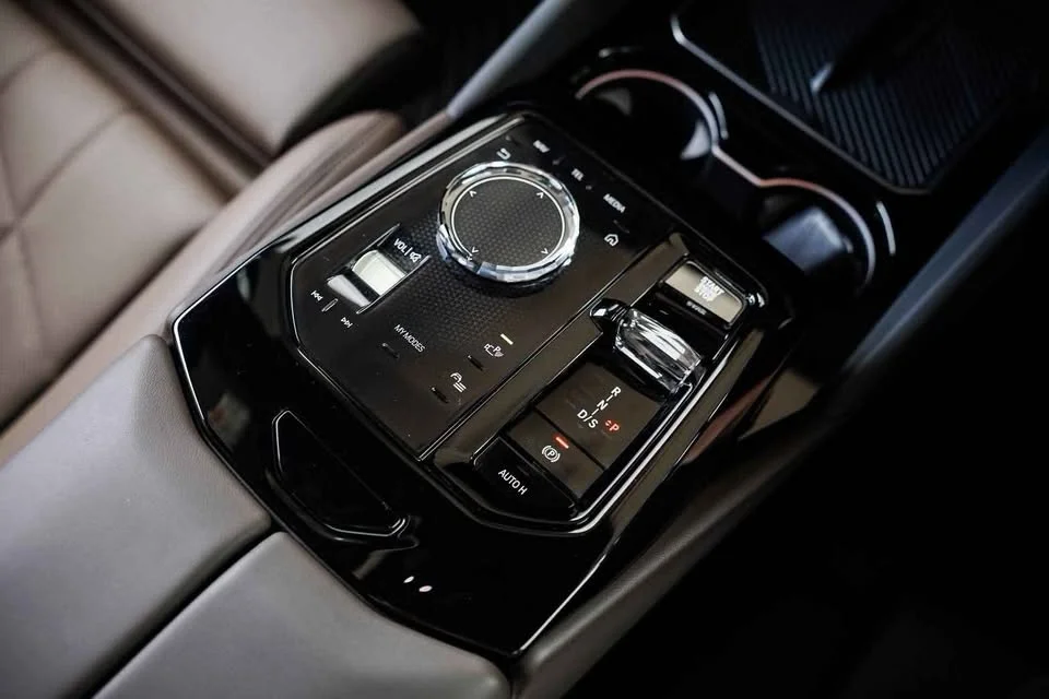 2024 BMW 5er VIII 3