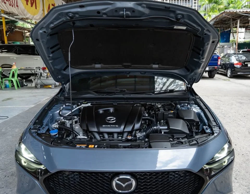 2020 Mazda 3 IV 2