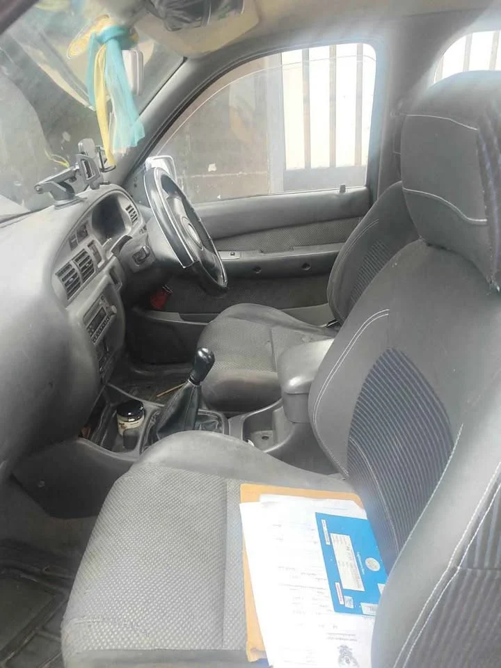 2005 Mazda 2500 Fighter V 3