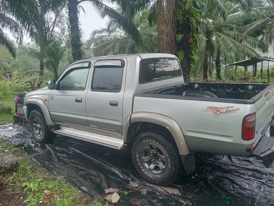 2004 Toyota Hilux Tiger VI 2