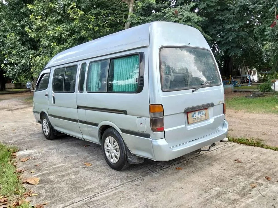 2000 Toyota Commuter IV (H100) 3