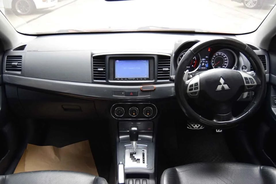 2011 Mitsubishi Lancer IX 3