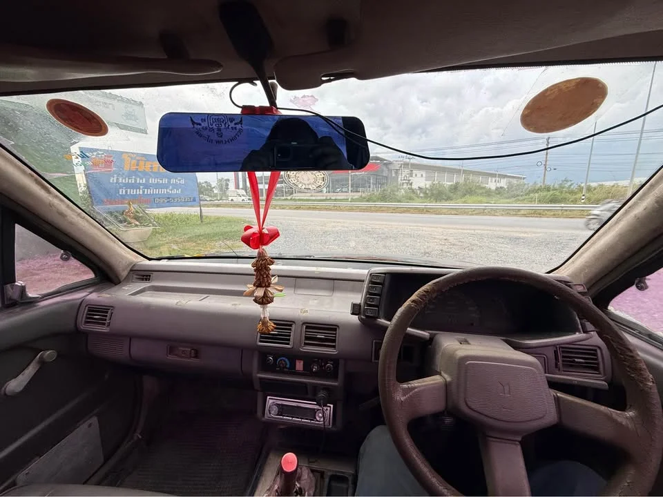 1997 Isuzu TFR III 2