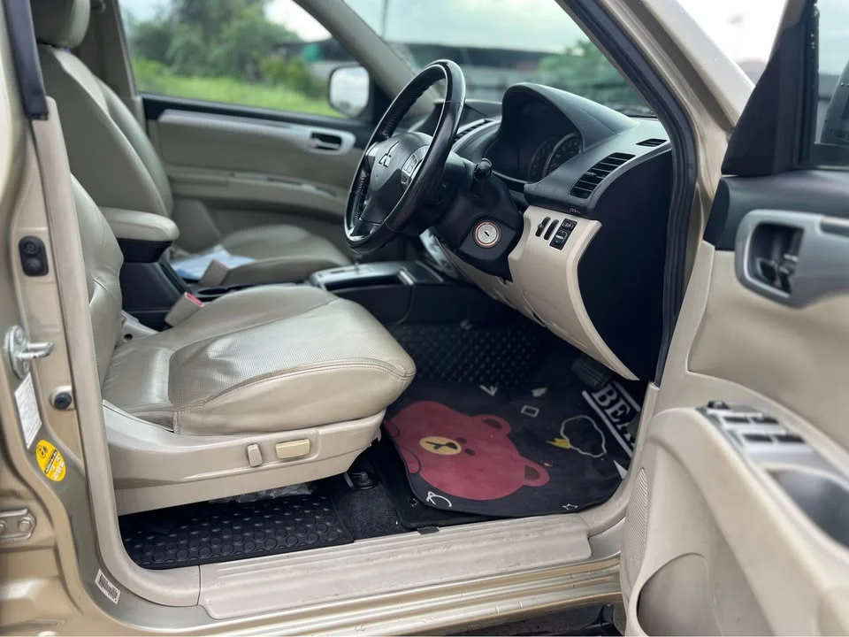 2010 Mitsubishi Pajero Sport II 3