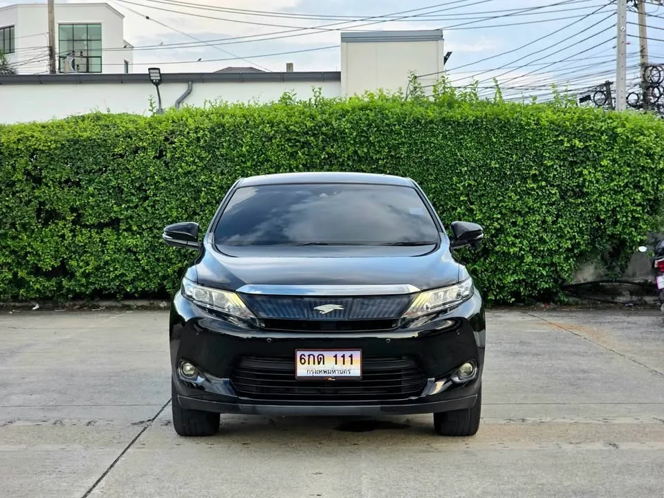 2014 Toyota Harrier III 3