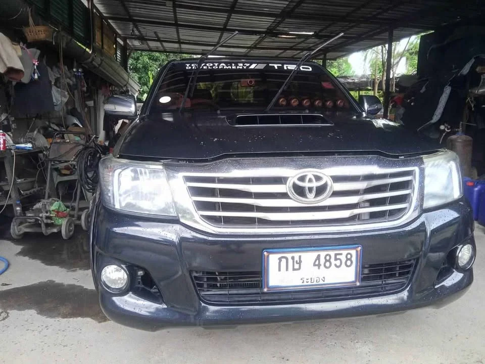 2012 Toyota Hilux VII 3