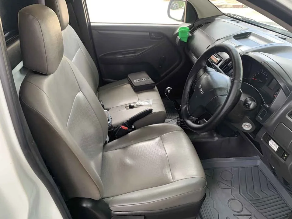 2015 Isuzu D-Max II (RT) 3