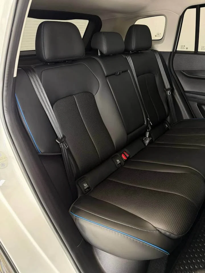 2025 Land Rover Range Rover Sport III 3