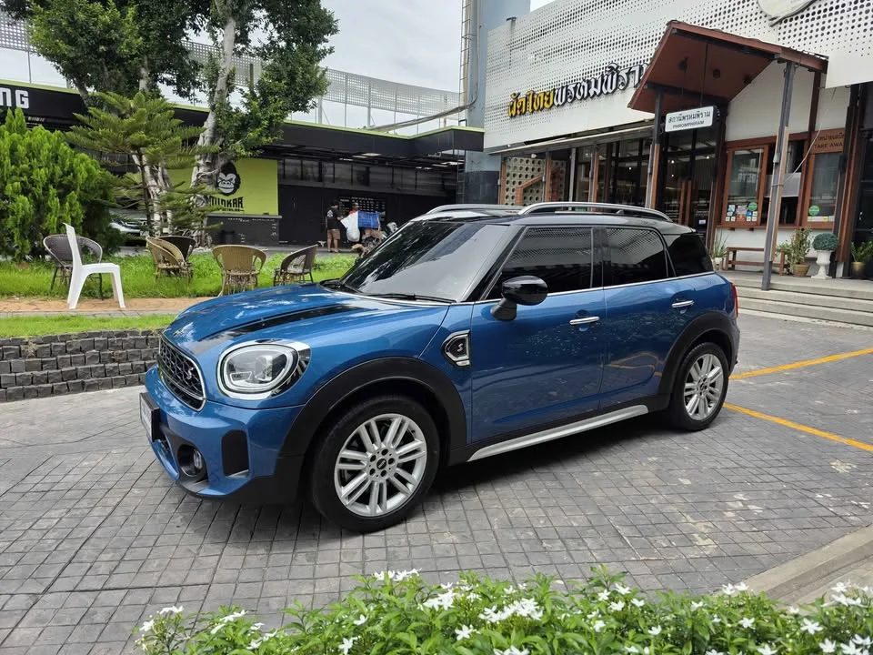 2021 Mini Countryman II 3