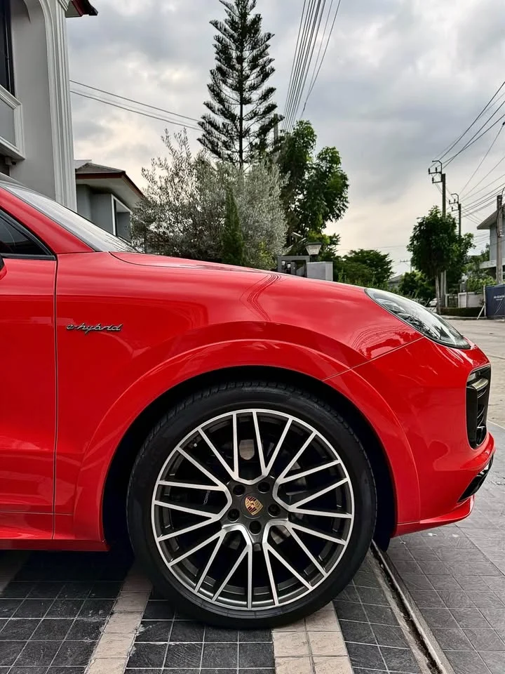 2020 Porsche Cayenne III 2