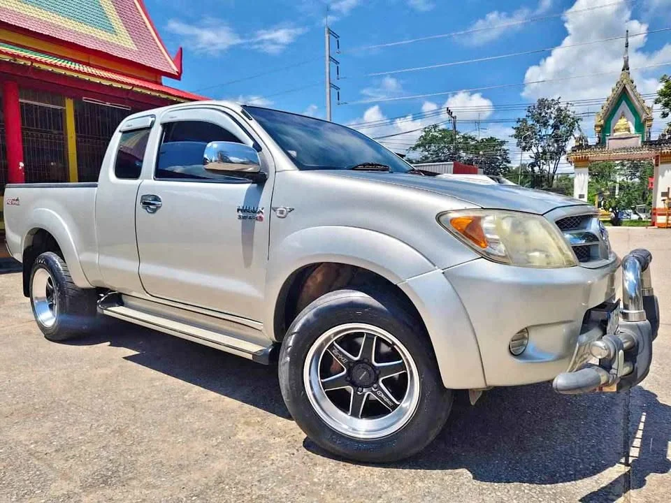 2007 Toyota Hilux VII 2