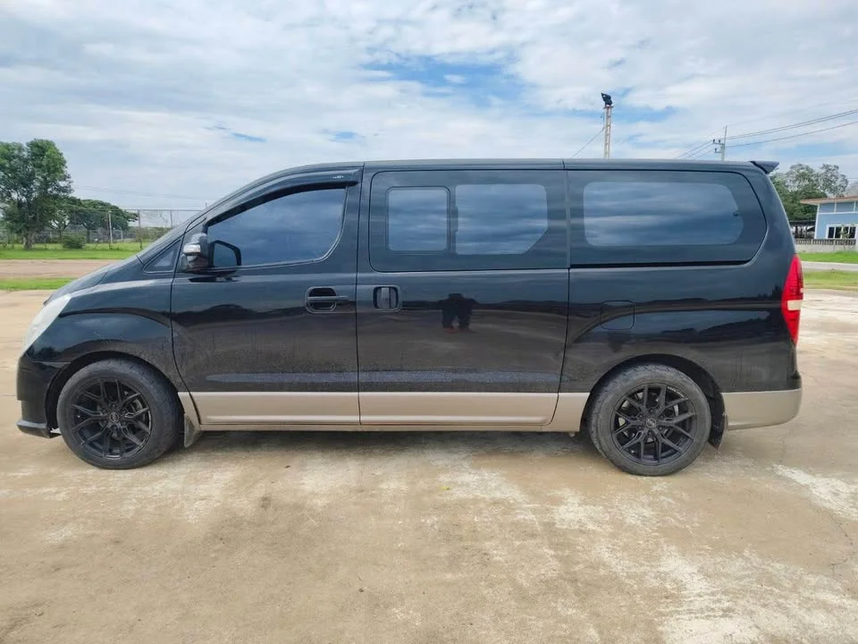2012 Hyundai H-1 II 3
