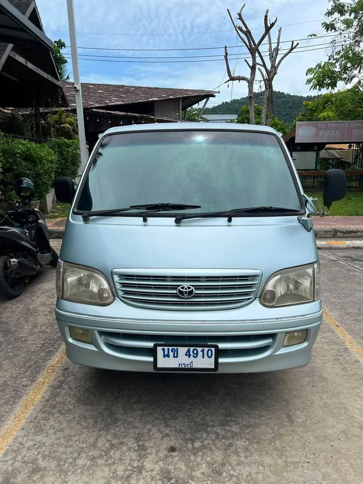 2002 Toyota Commuter IV (H100) 2