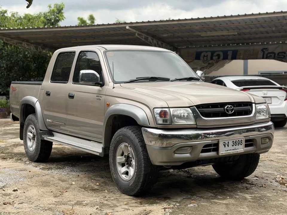 2003 Toyota Hilux Tiger VI 3