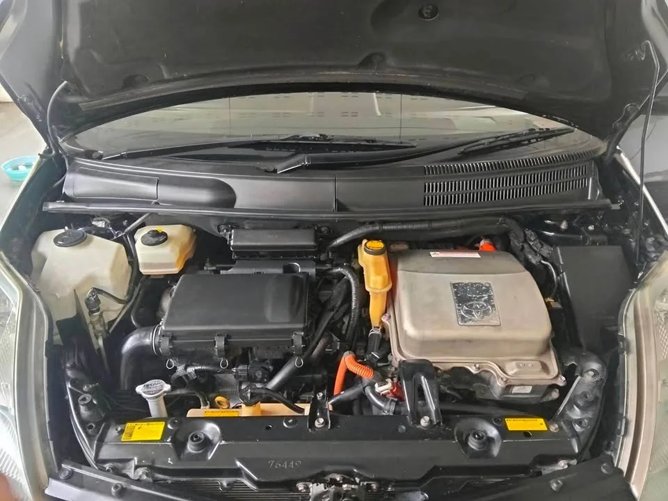 2007 Toyota Prius II 2