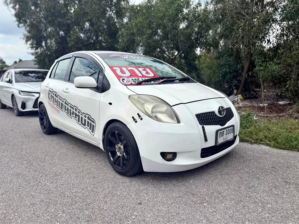 2007 Toyota Yaris II 3