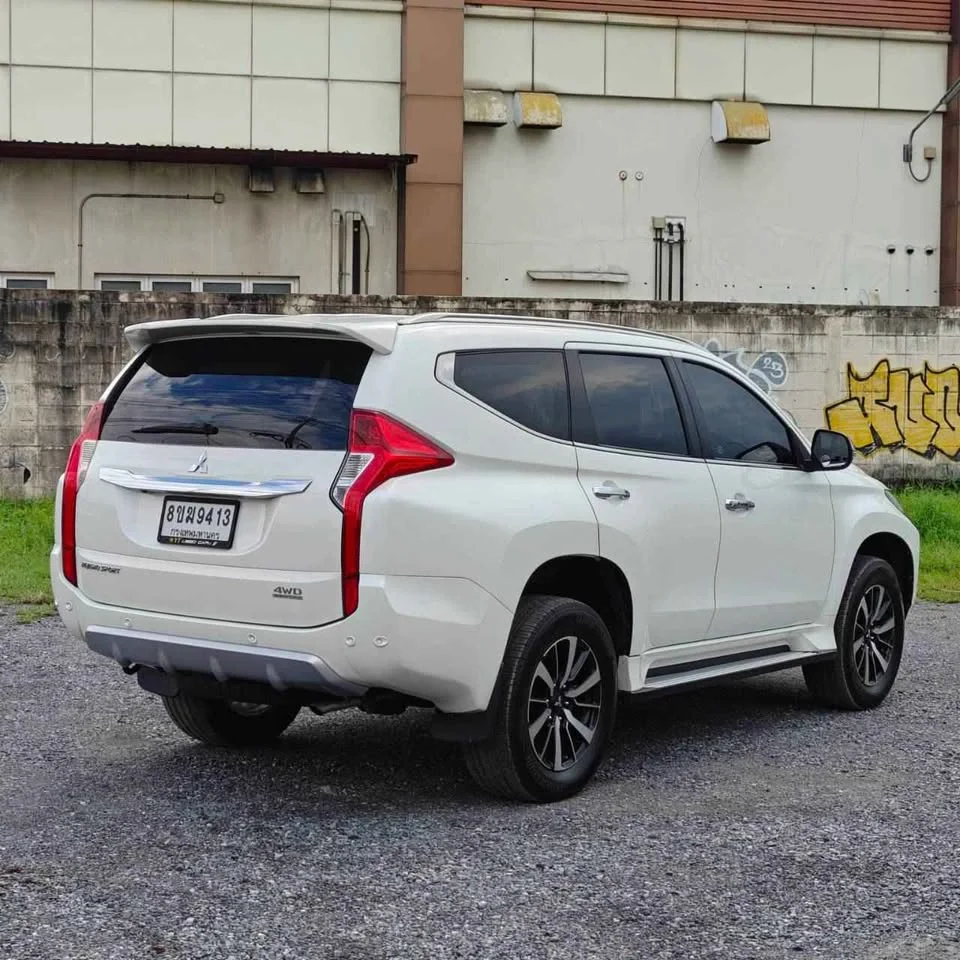 2016 Mitsubishi Pajero Sport III 3
