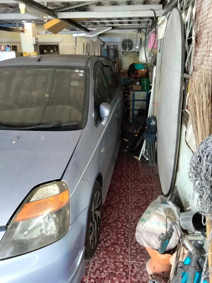 2000 Honda Stream I 3