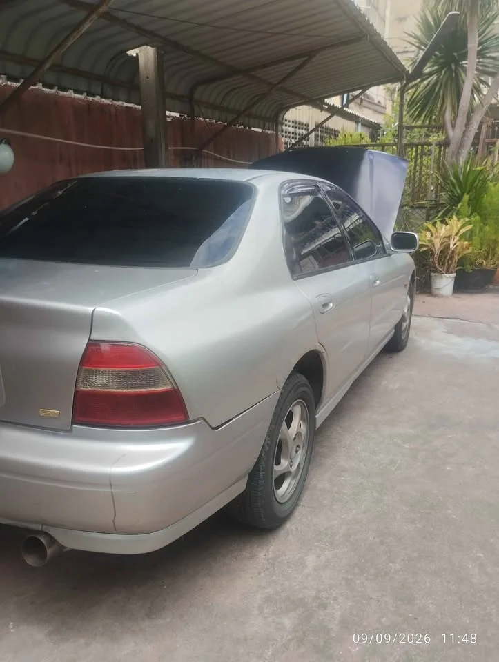 1995 Honda Accord V 3