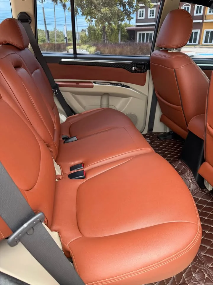 2011 Mitsubishi Pajero Sport II 2