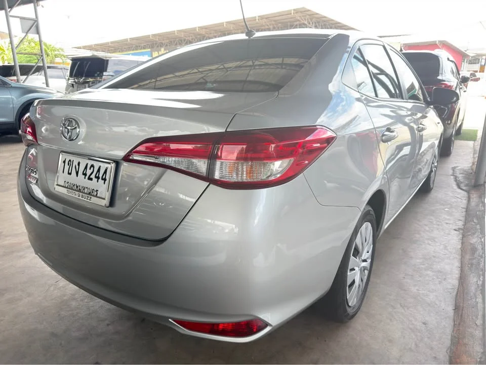 2018 Toyota Yaris ATIV III 3