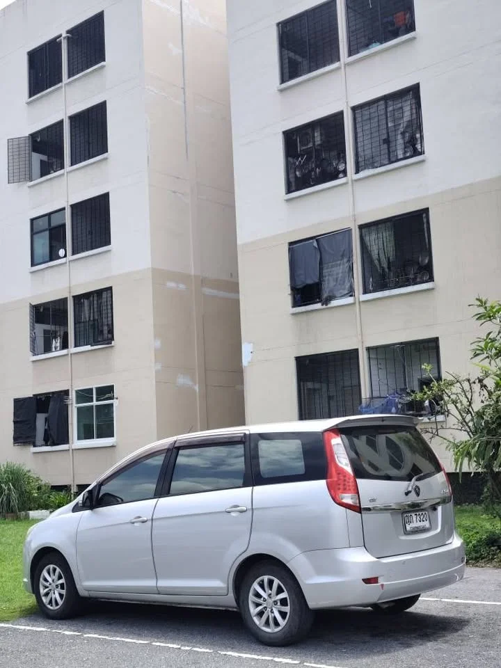 2011 Proton Exora 3