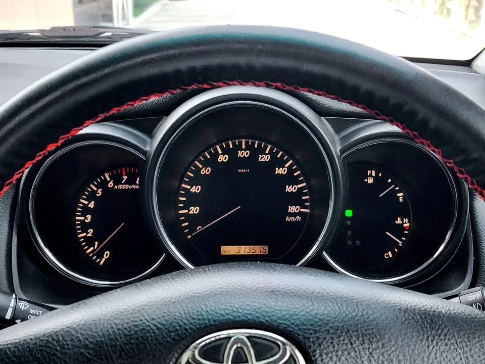 2005 Toyota Harrier II 3
