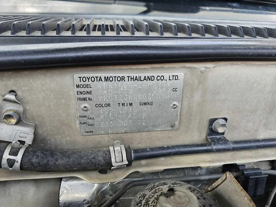 2002 Toyota Hilux Tiger VI 2