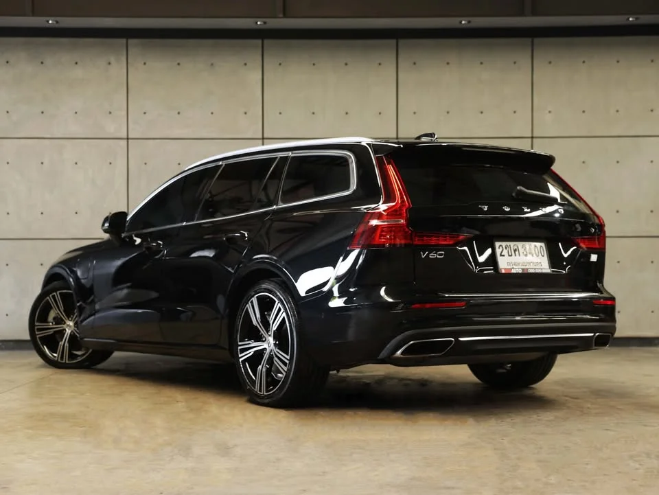 2021 Volvo V60 II 2