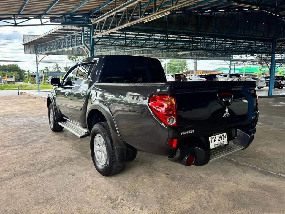 2013 Mitsubishi Triton IV 3